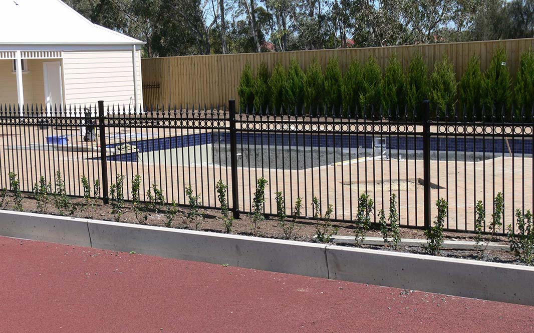 pool fence Melbourne