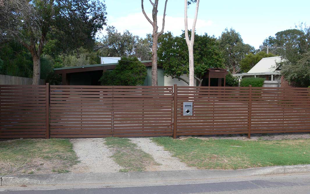 Use of Timber in Fencing