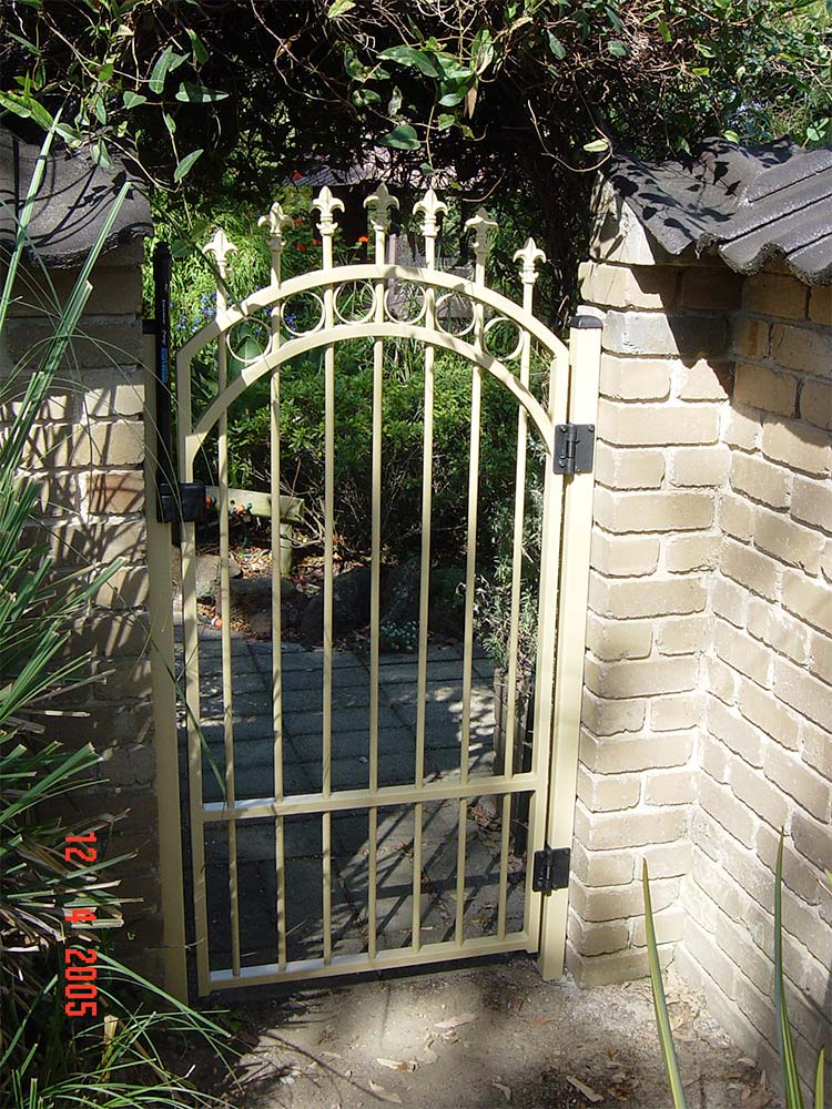 gate for garden